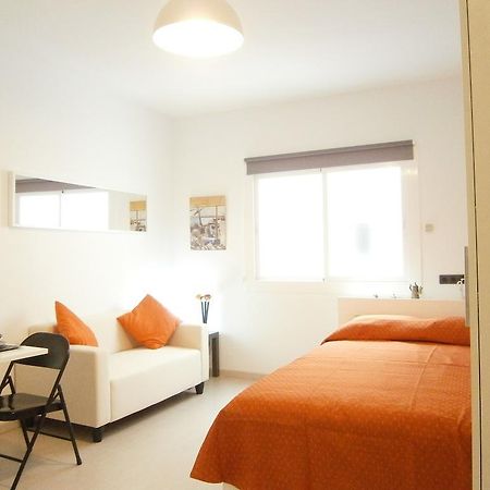 Marbel Apartments Барселона Номер фото