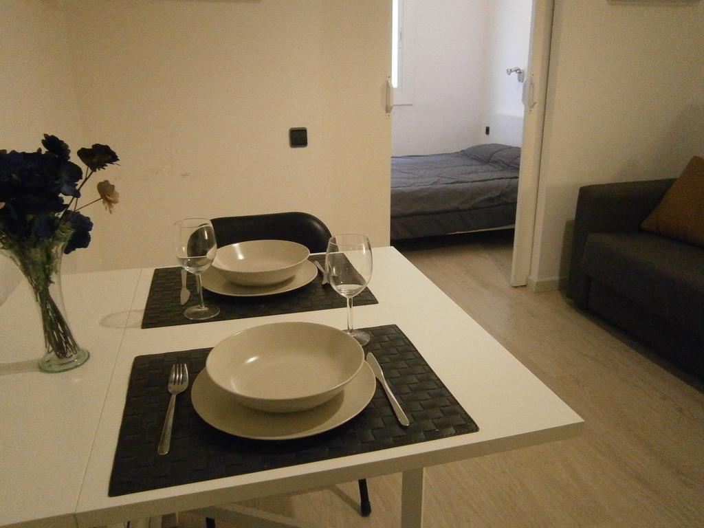 Marbel Apartments Барселона Номер фото