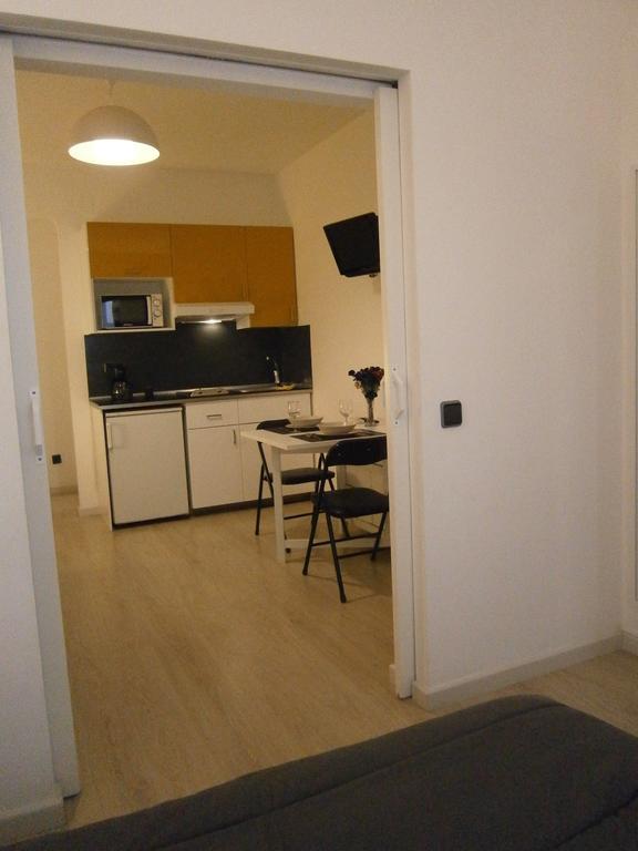 Marbel Apartments Барселона Номер фото